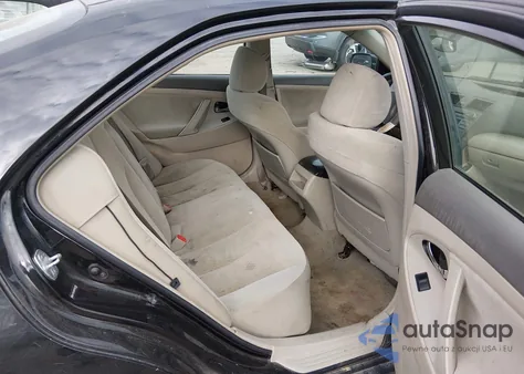 2007 Toyota Camry Ce z USA, uszkodzony, nr VIN 4T1BE46K97U643956